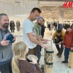 FOTO: Hradec hrál na odpad. Nástroje z PET lahví i starých trubek rozezvučely OC Aupark
