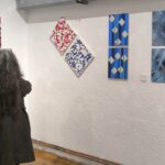 Umělci z Paříže svými díly v Galerii Škroupovka sdílejí myšlenku jednotné Evropy