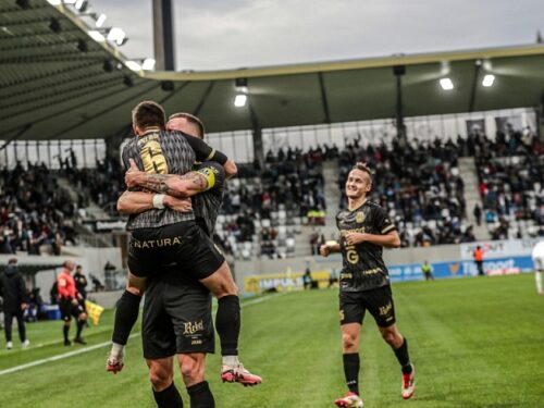 Votroci potvrdili skvělou formu, poslední Slovácko doma rozstříleli 4:0