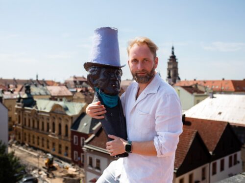 O diváka musíme neustále bojovat, říká umělecký šéf Klicperova divadla Pavel Khek