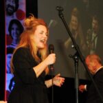 Šarmantní osobností roku se stala legendární herečka a zpěvačka Jitka Molavcová