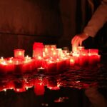 FOTO: Do oslav 17. listopadu se v Hradci zapojily stovky lidí