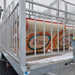 OBRAZEM: V centru Hradce už stojí oba vánoční stromy. Jak se vám líbí?