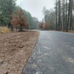 Hradec otevřel cyklostezku k lesnímu hřbitovu, za stavbu mu ale hrozí pokuta