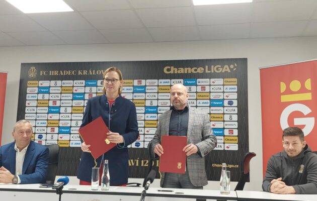 FC Hradec Králové má nové majitele. Šéfem klubu je Šenk, v představenstvu i Jukl