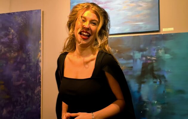 Malířka Tereza Andělová se svou tvorbou vznáší Nad jedním světem