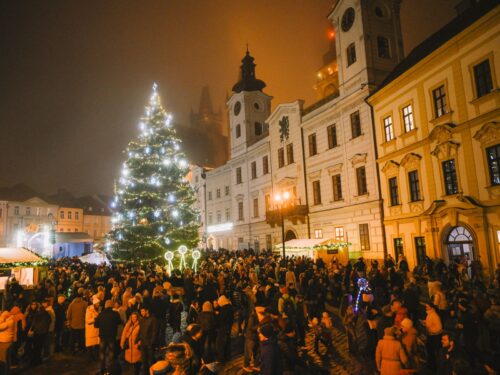 Listopad patřil vrcholům oslav. Prosinec v Hradci nabídne advent i další výroční akce