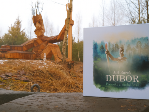 Knižní novinka o Duborovi potěší všechny, kteří podlehnou poetickému kouzlu lesa
