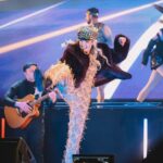 FOTO: Nový rok přivítaly na náměstí stovky Hradečáků, méně než v minulosti