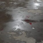 Útočník se sečnou zbraní zranil ve Futuru dva lidi, centrum je uzavřené