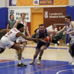 Hradec čeká baráž o NBL. Se Slavií ztratil slibně rozehraný zápas