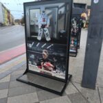Na náměstí 28. října nově stojí výstava ke 100 letům hokeje Z rybníků do Ligy mistrů