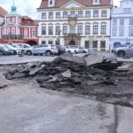 Archeologický průzkum, pak pobytová zóna. Na Velkém náměstí ubývá parkovacích míst