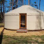 OBRAZEM: Stříbrný rybník rozšiřuje kapacitu. Hitem jsou nové chatky nad vodou