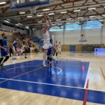 Hradec udržel extraligu, Zlín před domácím publikem deklasoval 94:62