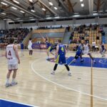 FOTO: Hradec bude hrát NBL i v příští sezóně. Zlín porazil jasně 94:62
