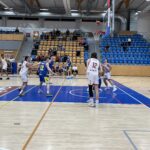 FOTO: Hradec bude hrát NBL i v příští sezóně. Zlín porazil jasně 94:62