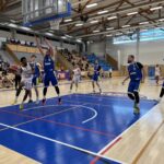 FOTO: Hradec bude hrát NBL i v příští sezóně. Zlín porazil jasně 94:62