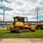 OBRAZEM: Na Malšáku začala velká proměna. Hradec bude mít elitní hybridní trávník