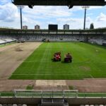OBRAZEM: Na Malšáku začala velká proměna. Hradec bude mít elitní hybridní trávník