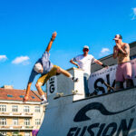 Triky nad dlažbou centra. SkateSound znovu rozpohyboval Hradec