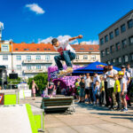 Triky nad dlažbou centra. SkateSound znovu rozpohyboval Hradec