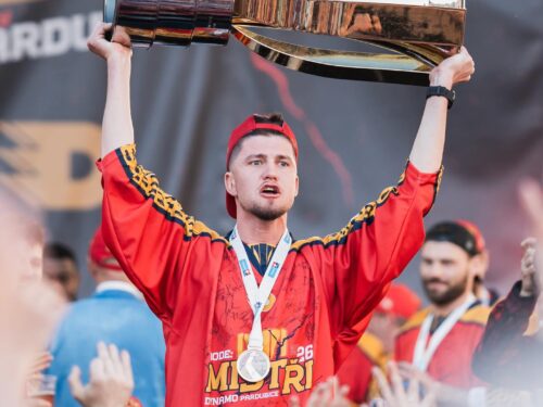 Brankář Tomáš Vomáčka se po deseti letech vrací do Hradce Králové