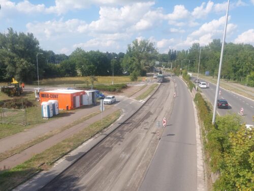 FOTO: První den oprav na Gočárově okruhu i Malšovickém mostu. Jak vypadá doprava?