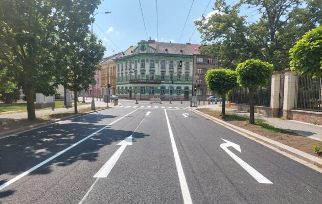 FOTO: Oprava na ČSA skončila o tři týdny dříve. Řidiči se vrátí už v sobotu