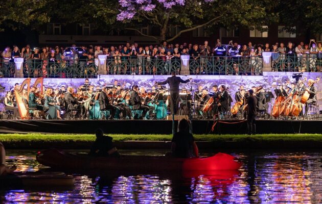 Margita oslaví sedmdesátiny u Labe. Hradec čeká opera pod širým nebem
